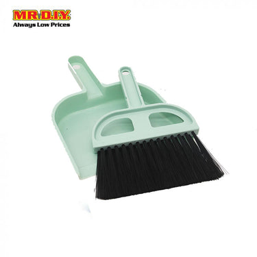 (MR.DIY) Travel Mini Desktop Broom Dustpan Set Cleaning