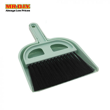 (MR.DIY) Travel Mini Desktop Broom Dustpan Set Cleaning