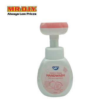 DAYS Flower Foam Handwash Strawberry (300ml)