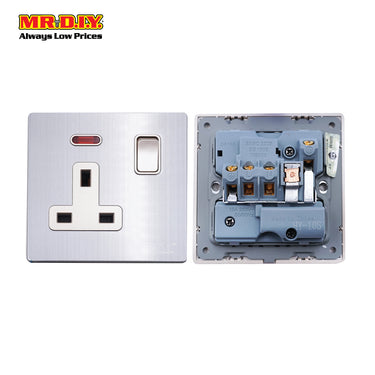 (MR.DIY) Premium Alluminium Plated 1-Gang SP Switched Socket Outlet 13A (9cm)