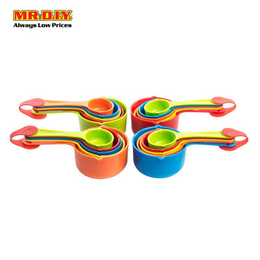 Plastic Measuring Cups