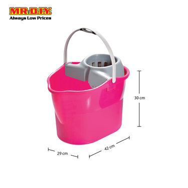 LAVA Plastic Mopping Pail Strainer with Wheels (17.5L)