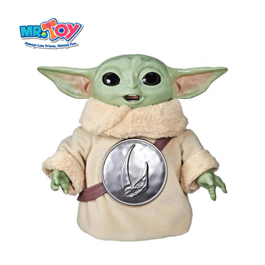 STAR WARS The Mandalorian and Grogu Snackin' Grogu