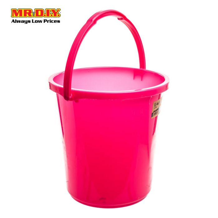 plastic pail with handle